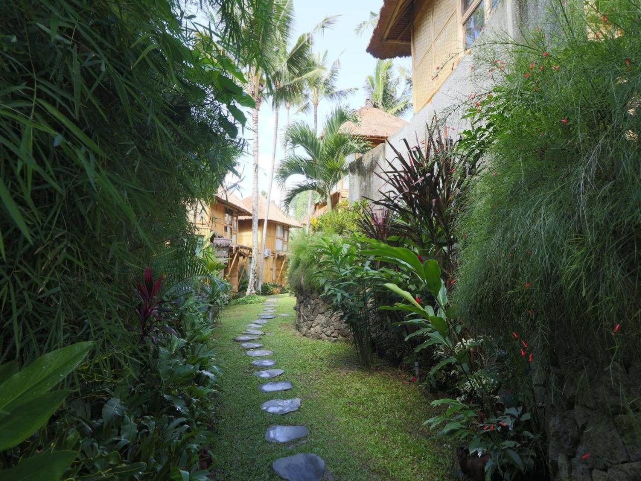 Biyukukung Suite & Spa Ubud Exteriör bild